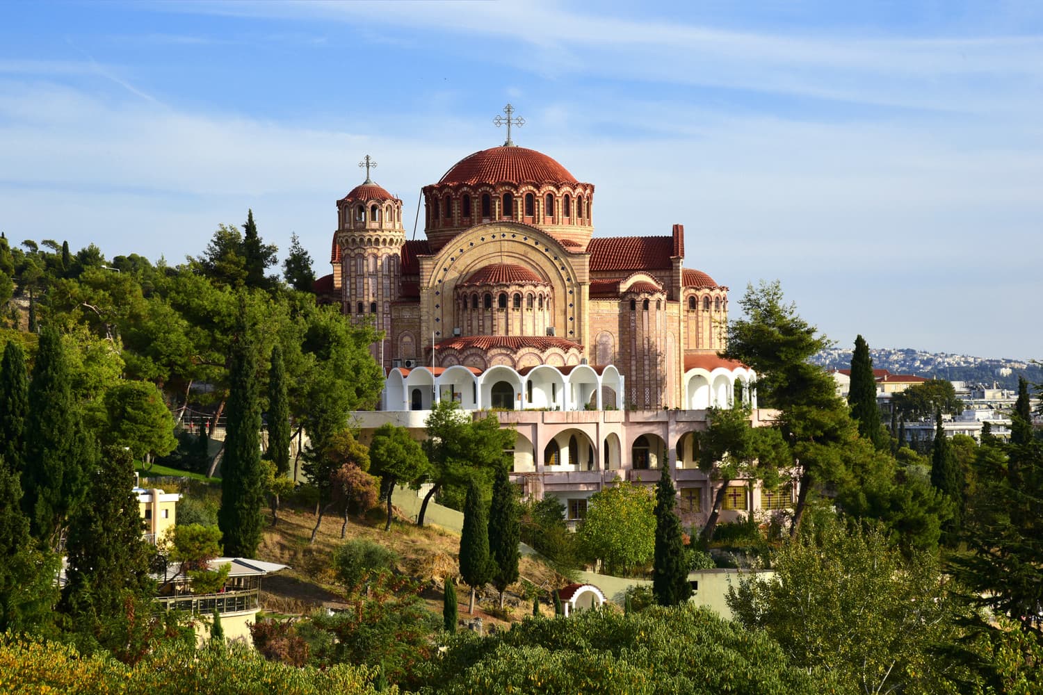 See Fabulous Thessaloniki